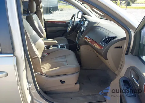 2013 Chrysler Town & Country Touring-L from USA, damaged, VIN 2C4RC1CG0DR614653